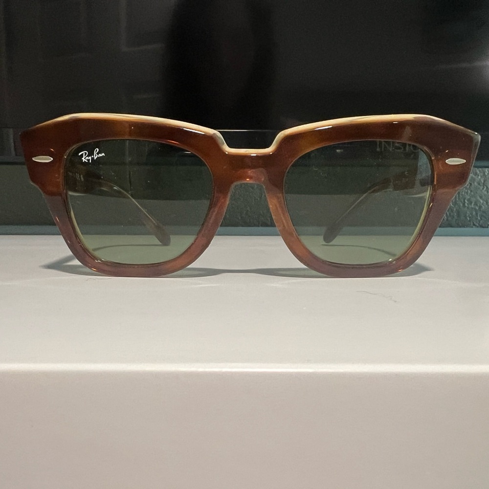Ray-Ban Tortoise Shell Sunglasses with Green Lenses